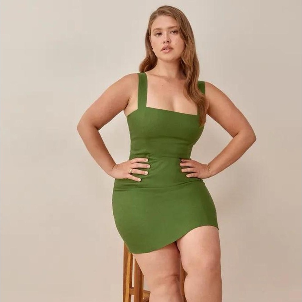 Reformation Brigitte Linen Dress in Moss